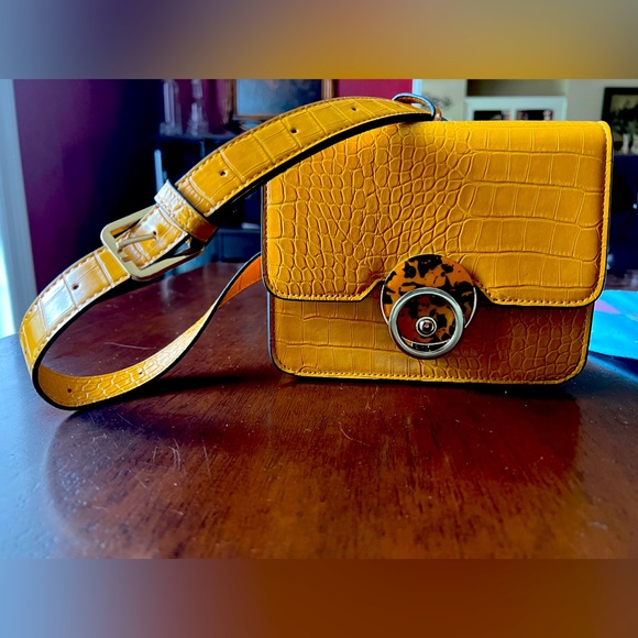 Topshop Handbags - Topshop Dazzler Belt bag in gold/yellow - EUC